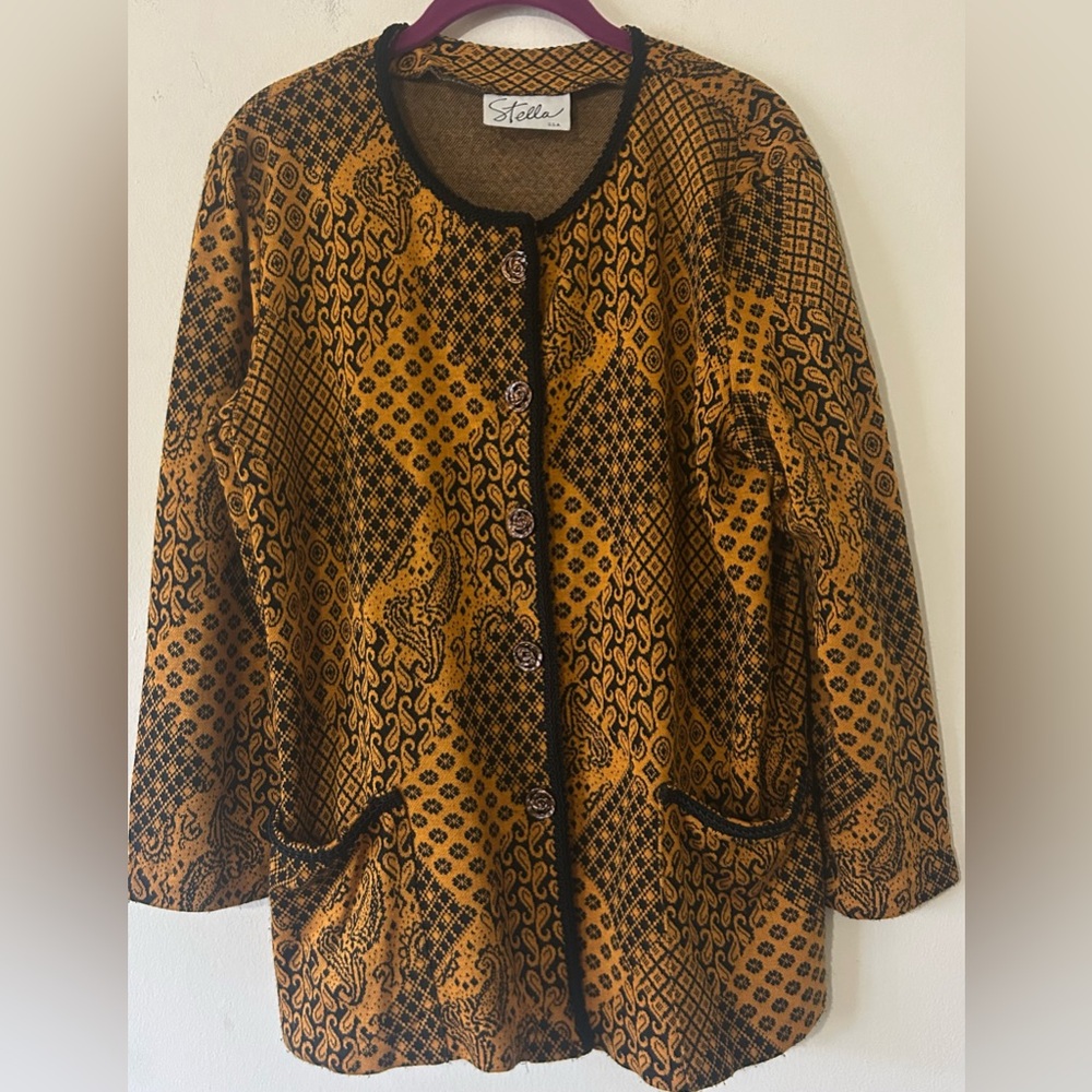 Oversized Stella Black and Gold Damask Print Sweater with Large Pockets